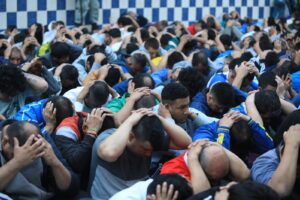Gobierno ejecuta megaoperativo en 64 cárceles para frenar el crimen desde prisión