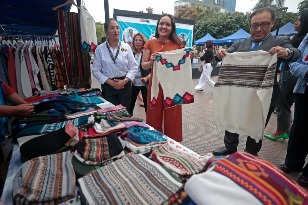 Resocialización con propósito: INPE lanza feria “Cárceles Productivas” con regalos únicos por el Día de la Madre