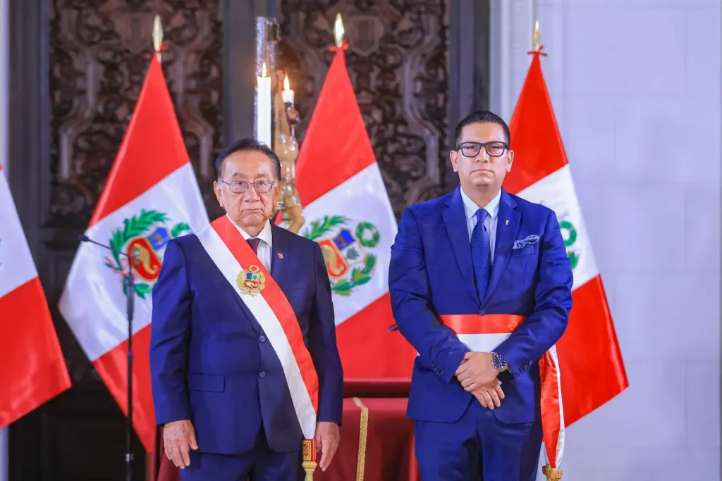 Freddy Solano González asume el Ministerio de Trabajo en medio del tramo final del gobierno de Balcázar